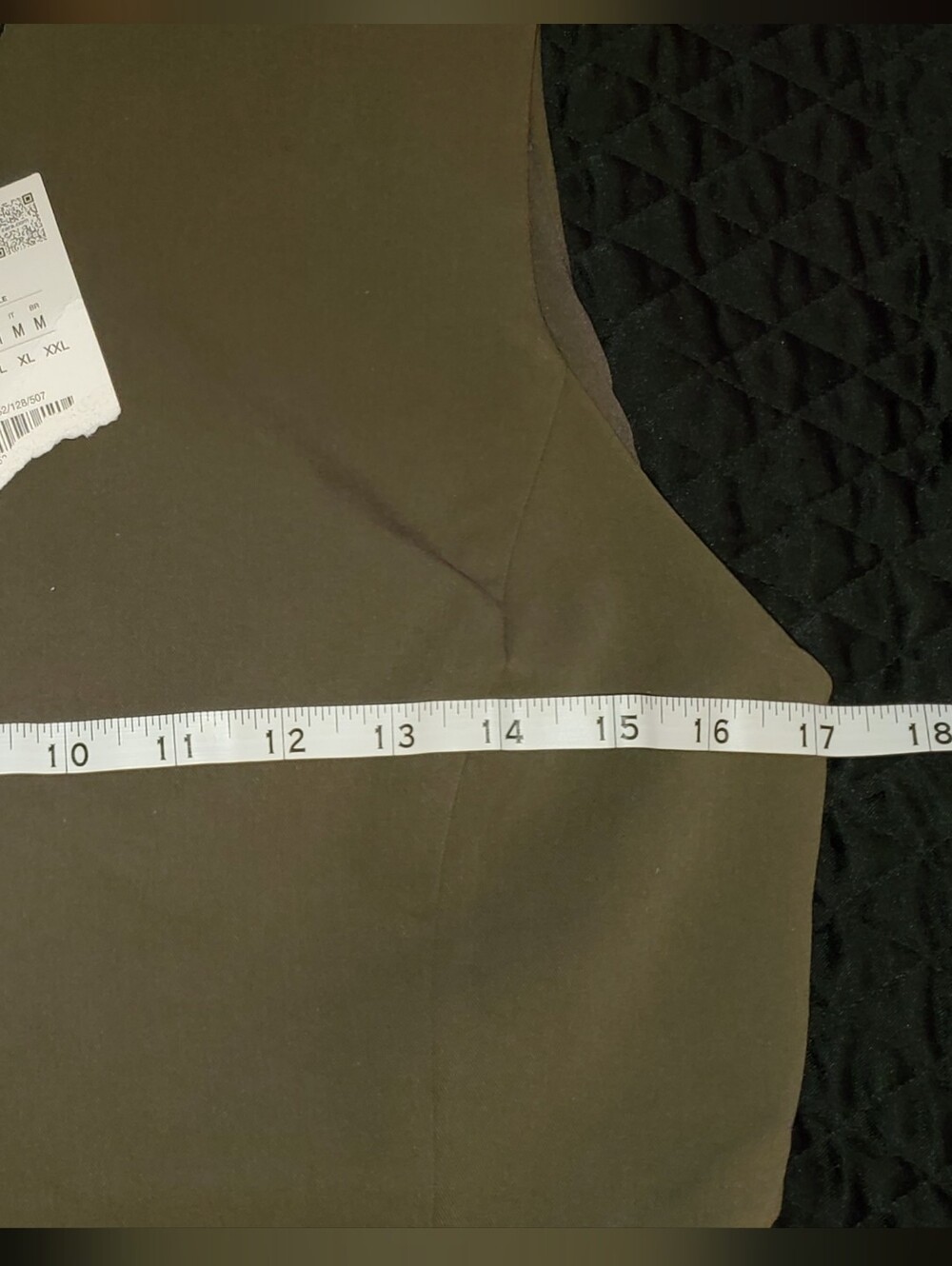 Sleeveless Olive Zip-Front Utility Top - Picture 12 of 14
